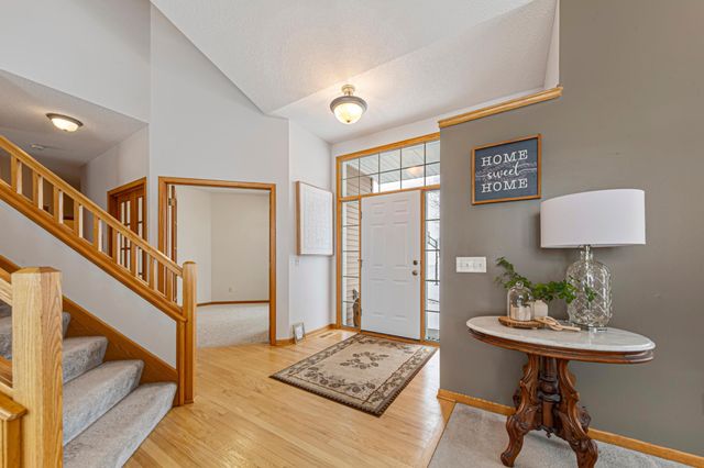 4090 Wells Lake Court, Faribault, MN 55021