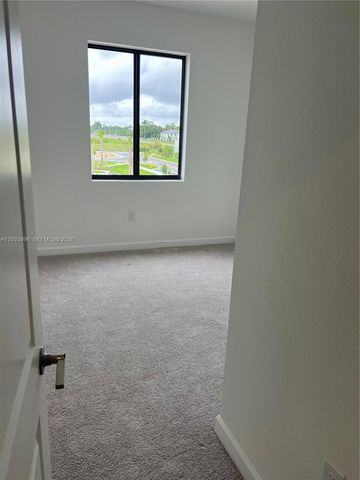 20 NW 15th Ct, Florida City, FL 33034