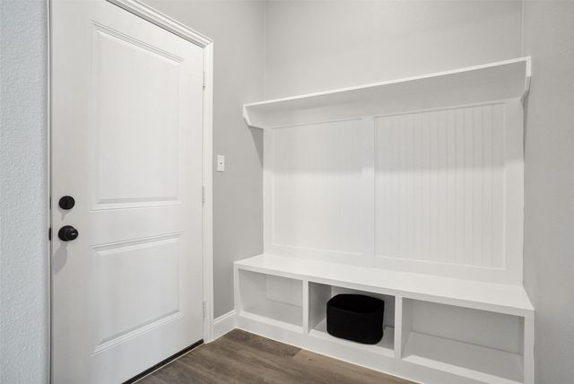 5824 Belaire Circle, Granbury, TX 76048