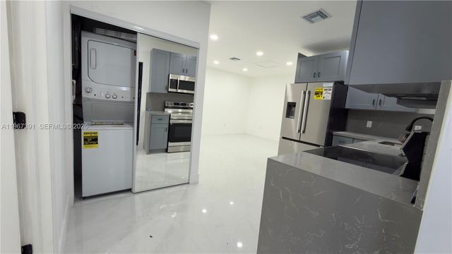 4717 NW 11th Ave 4717, Miami, FL 33127