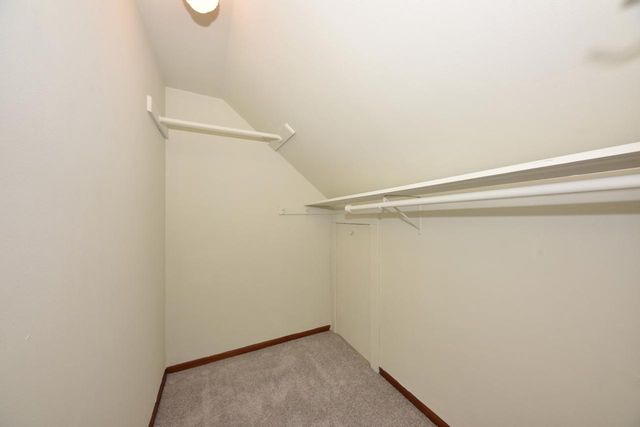 2616 S Chicago AVENUE, South Milwaukee, WI 53172