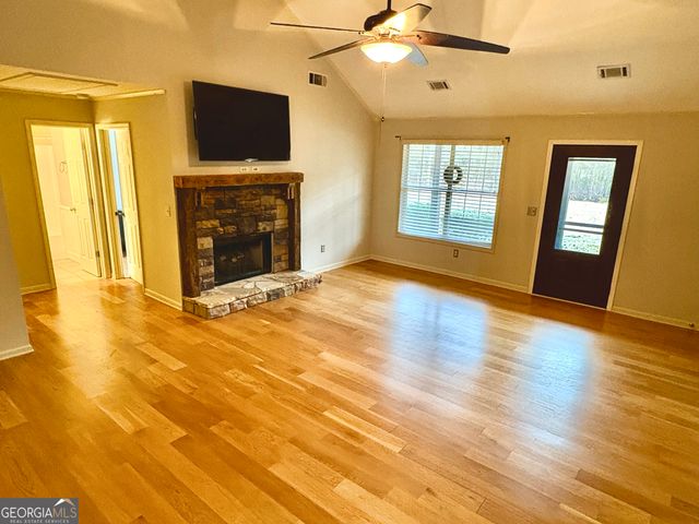 245 Buck Smith Road, Hogansville, GA 30230