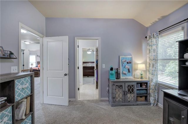 12 Autumn Wood SE Drive, Cartersville, GA 30120