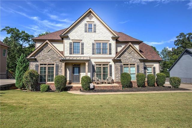 12 Autumn Wood SE Drive, Cartersville, GA 30120