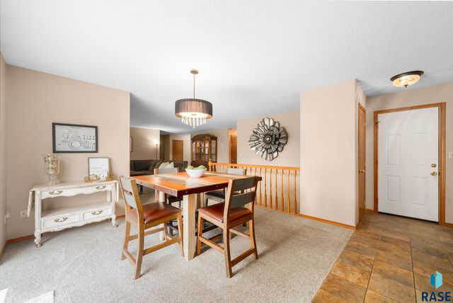 27210 Lovely Pl Place, Tea, SD 57064