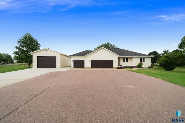 27210 Lovely Pl Place, Tea, SD 57064