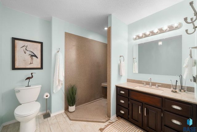 27210 Lovely Pl Place, Tea, SD 57064