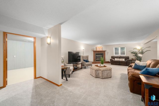 27210 Lovely Pl Place, Tea, SD 57064
