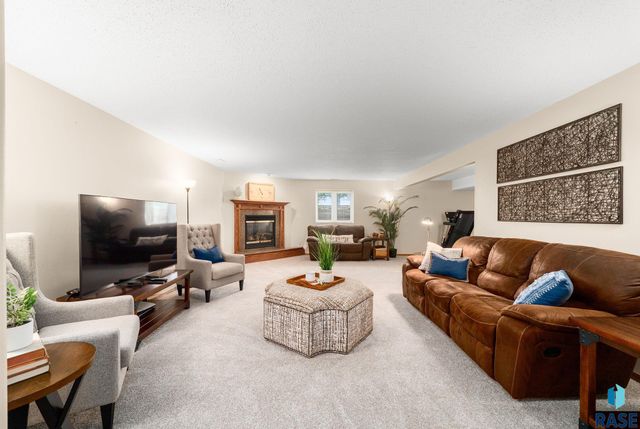 27210 Lovely Pl Place, Tea, SD 57064