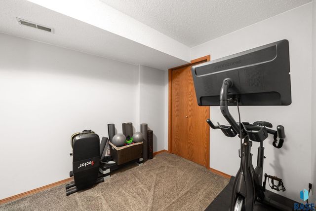 27210 Lovely Pl Place, Tea, SD 57064