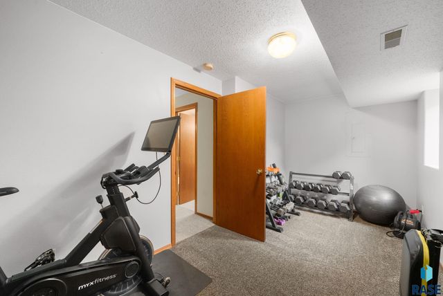 27210 Lovely Pl Place, Tea, SD 57064