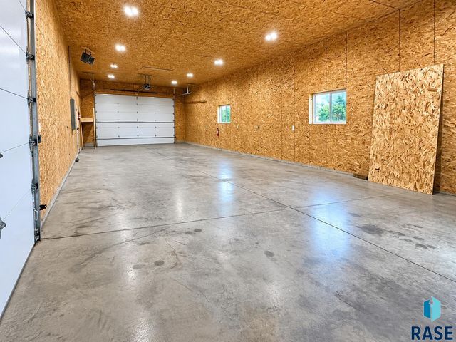 27210 Lovely Pl Place, Tea, SD 57064