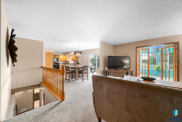 27210 Lovely Pl Place, Tea, SD 57064