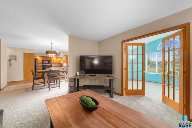 27210 Lovely Pl Place, Tea, SD 57064
