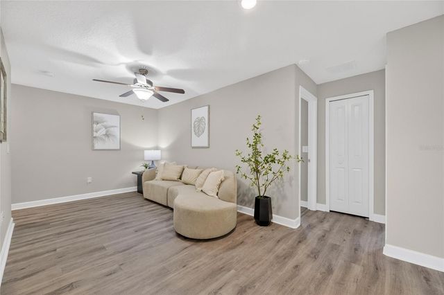 28511 PLEASANT BAY LOOP, Wesley Chapel, FL 33543
