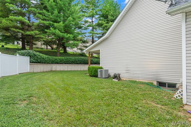 426 Windy Hills Drive, Washington, MO 63090