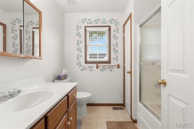 426 Windy Hills Drive, Washington, MO 63090