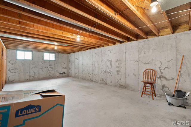 426 Windy Hills Drive, Washington, MO 63090