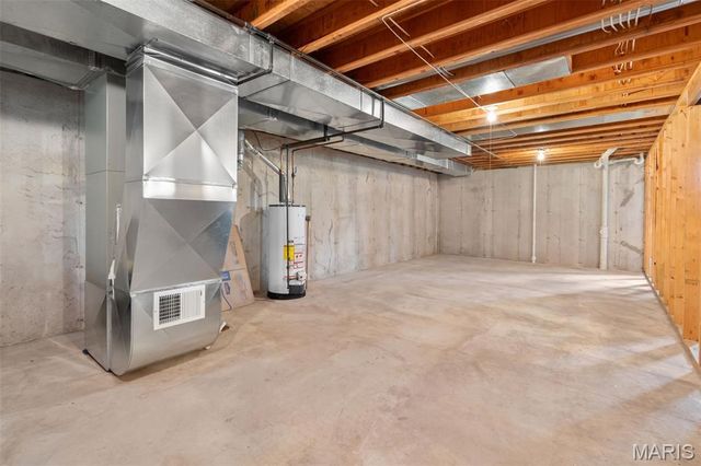 426 Windy Hills Drive, Washington, MO 63090