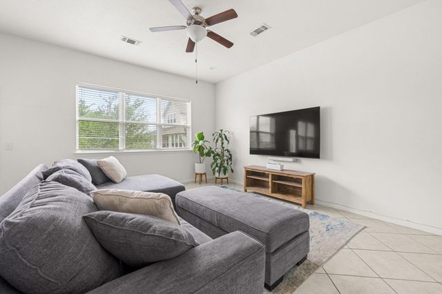 9909 Dalliance LN, Manor, TX 78653