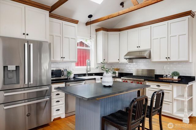 205 NE 9th Street, Coupeville, WA 98239