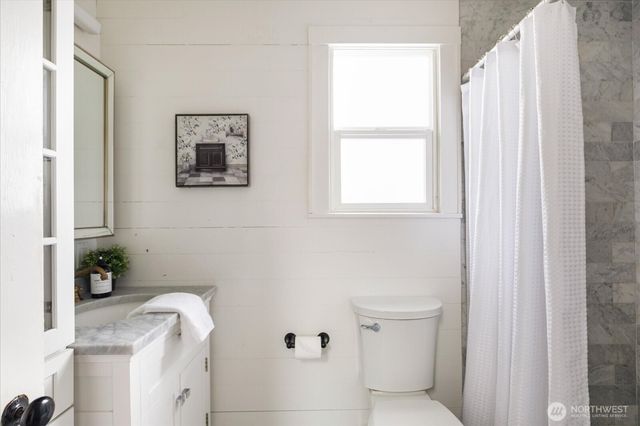 205 NE 9th Street, Coupeville, WA 98239