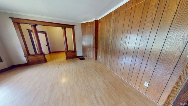 800-802 W North Street, Muncie, IN 47305