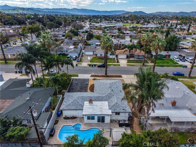 4035 Madrona, Riverside, CA 92504