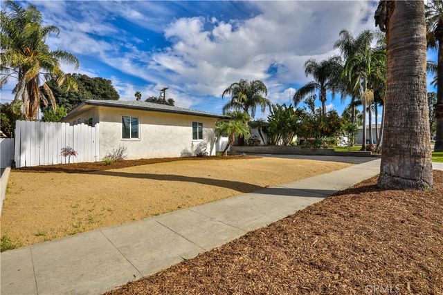 4035 Madrona, Riverside, CA 92504