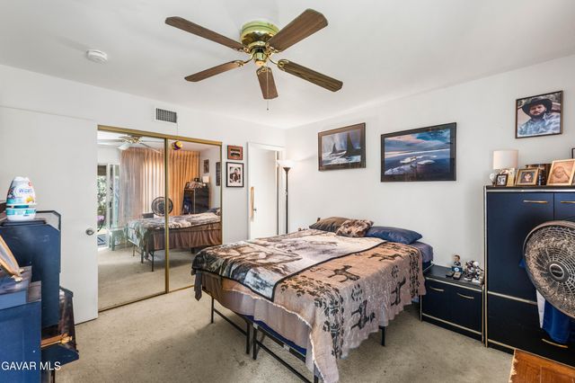 995 Vallejo Avenue, Simi Valley, CA 93065