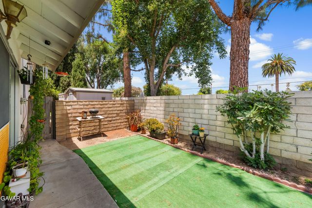 995 Vallejo Avenue, Simi Valley, CA 93065