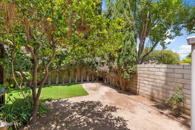 995 Vallejo Avenue, Simi Valley, CA 93065
