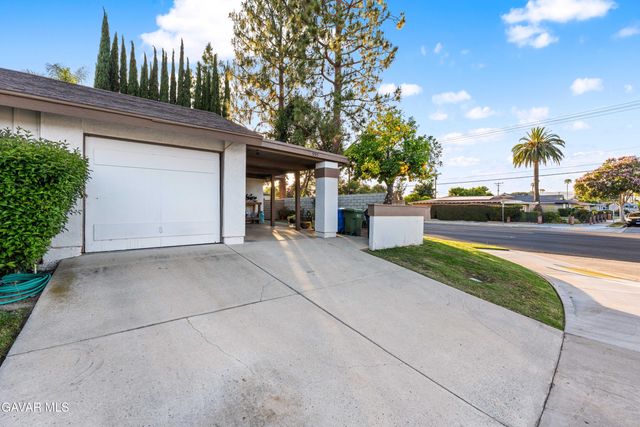 995 Vallejo Avenue, Simi Valley, CA 93065