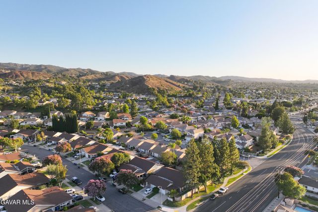 995 Vallejo Avenue, Simi Valley, CA 93065