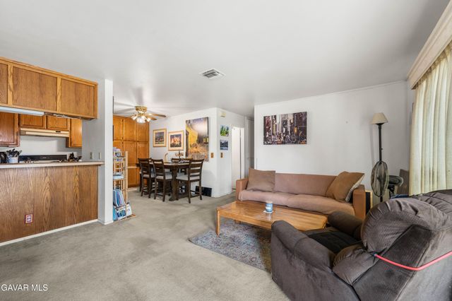 995 Vallejo Avenue, Simi Valley, CA 93065