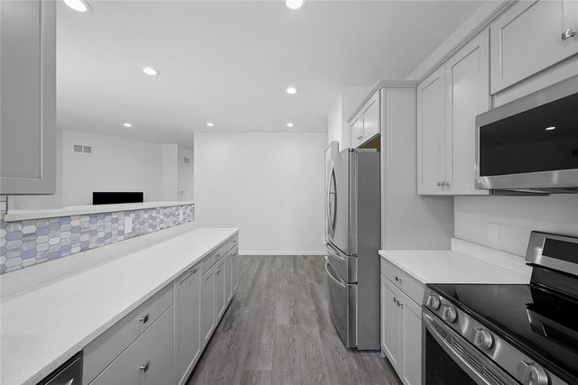 101 Cherokee Dr, Chippewa Twp, PA 15010