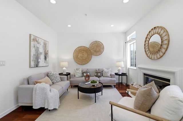 522 Porpoise Bay Terrace A, Sunnyvale, CA 94089