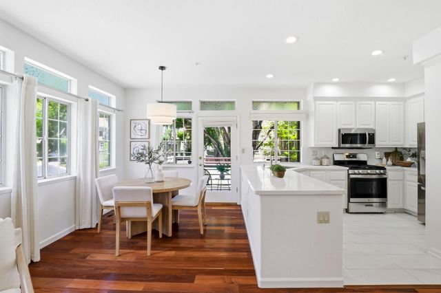 522 Porpoise Bay Terrace A, Sunnyvale, CA 94089