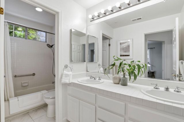 522 Porpoise Bay Terrace A, Sunnyvale, CA 94089