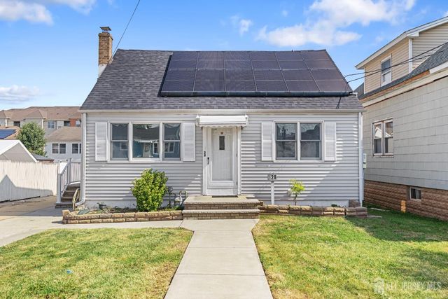 28 Saint Ann Street, Carteret, NJ 07008