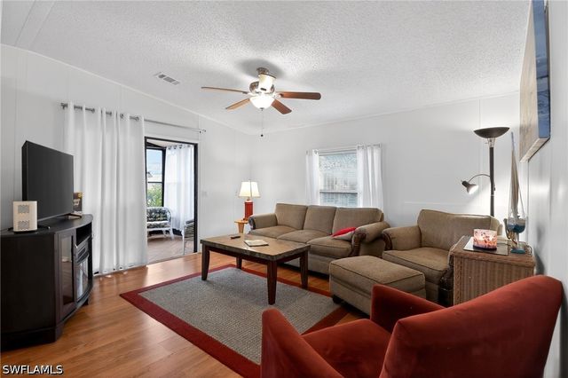 183 Oceans BLVD 183, Naples, FL 34104