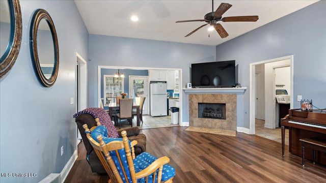 441 Silver Hill, Pearl, MS 39208