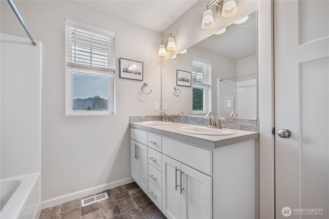 2021 Branch Creek Drive, Longview, WA 98632