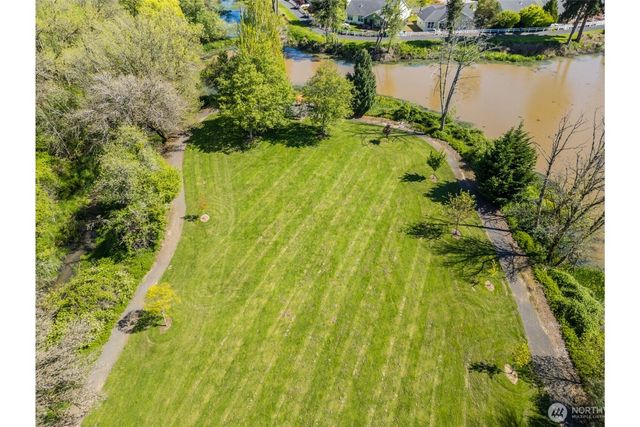 2021 Branch Creek Drive, Longview, WA 98632