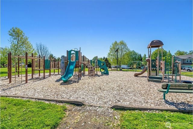 2021 Branch Creek Drive, Longview, WA 98632