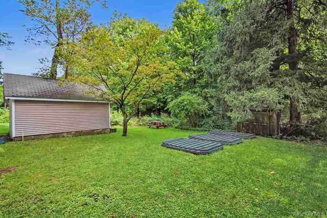 27 Mill River Road, Chappaqua, NY 10514