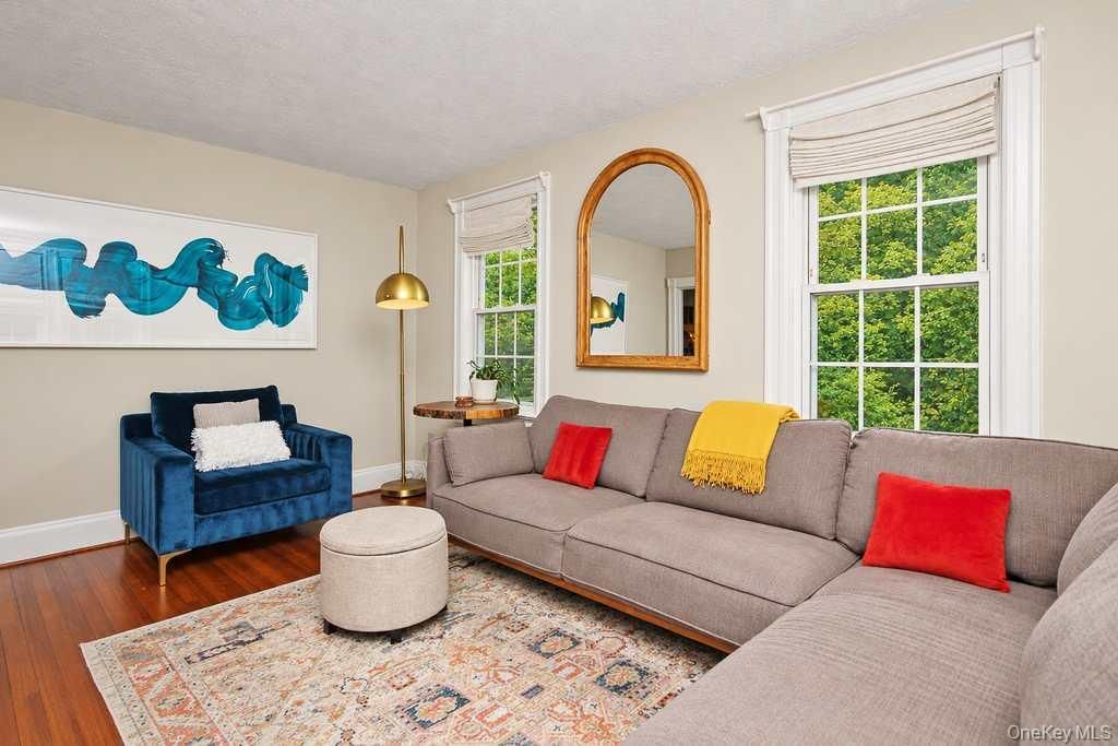 27 Mill River Road, Chappaqua, NY 10514 — photo 4