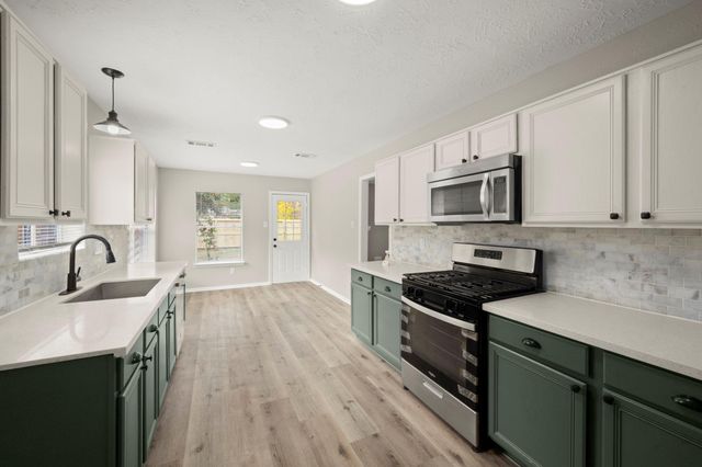 6615 Broken Stone, Houston, TX 77084