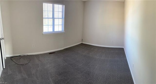 923 Captains CT, Chesapeake, VA 23320