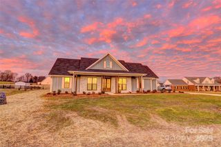 731 Kiser Road, Bessemer City, NC 28016